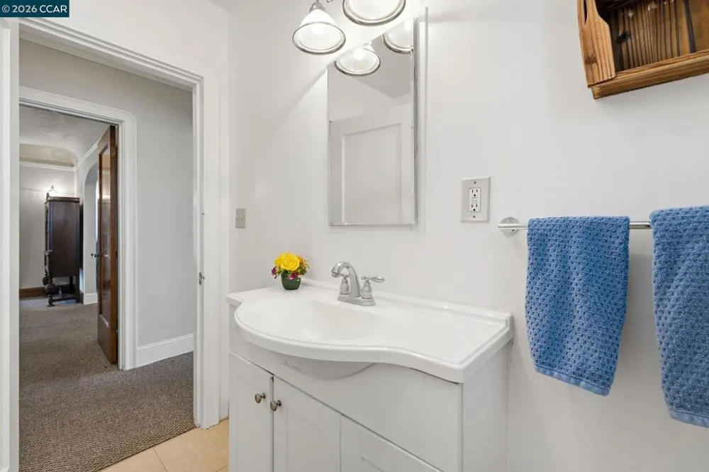 110 Bella Vista Way Vallejo, CA 94590