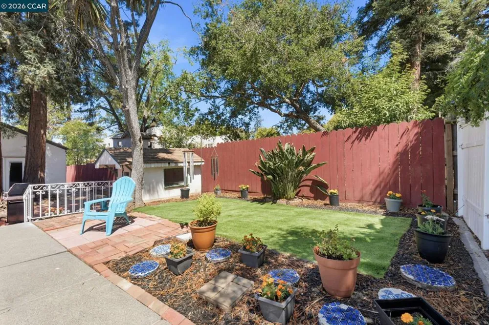 110 Bella Vista Way Vallejo, CA 94590