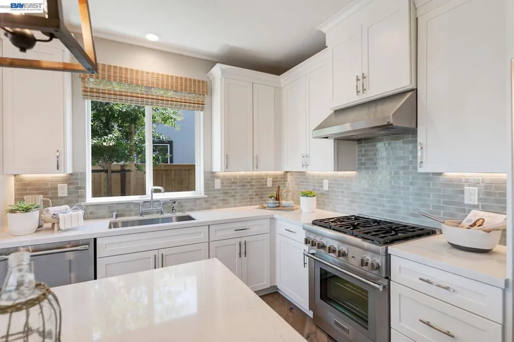 1049 Briar Court Manteca, CA 95336