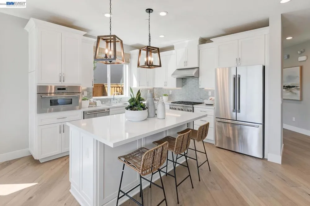 1049 Briar Court Manteca, CA 95336
