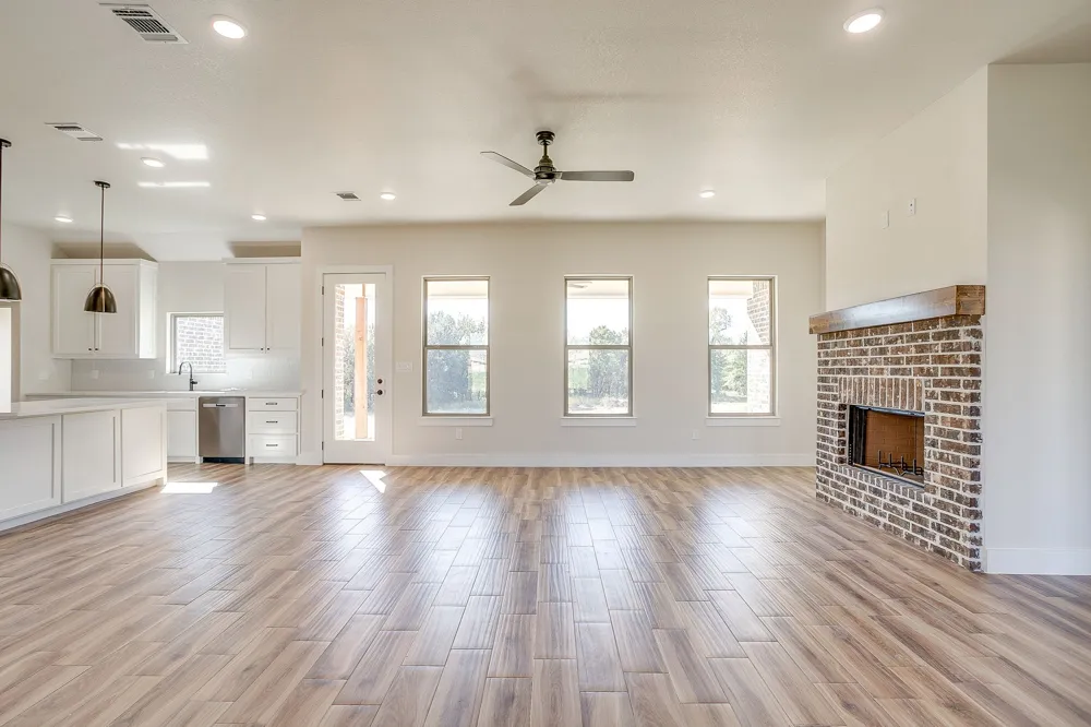 217 Kilkenny Road Poolville, TX 76487