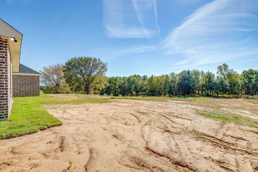 217 Kilkenny Road Poolville, TX 76487