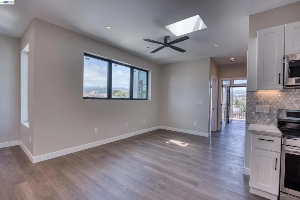 4202 Telegraph Ave Oakland, CA 94609