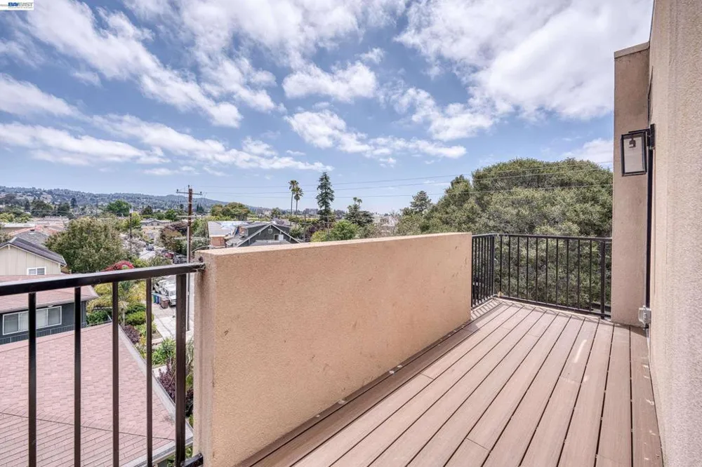 4202 Telegraph Ave Oakland, CA 94609