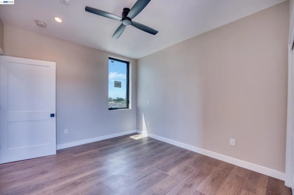 4202 Telegraph Ave Oakland, CA 94609