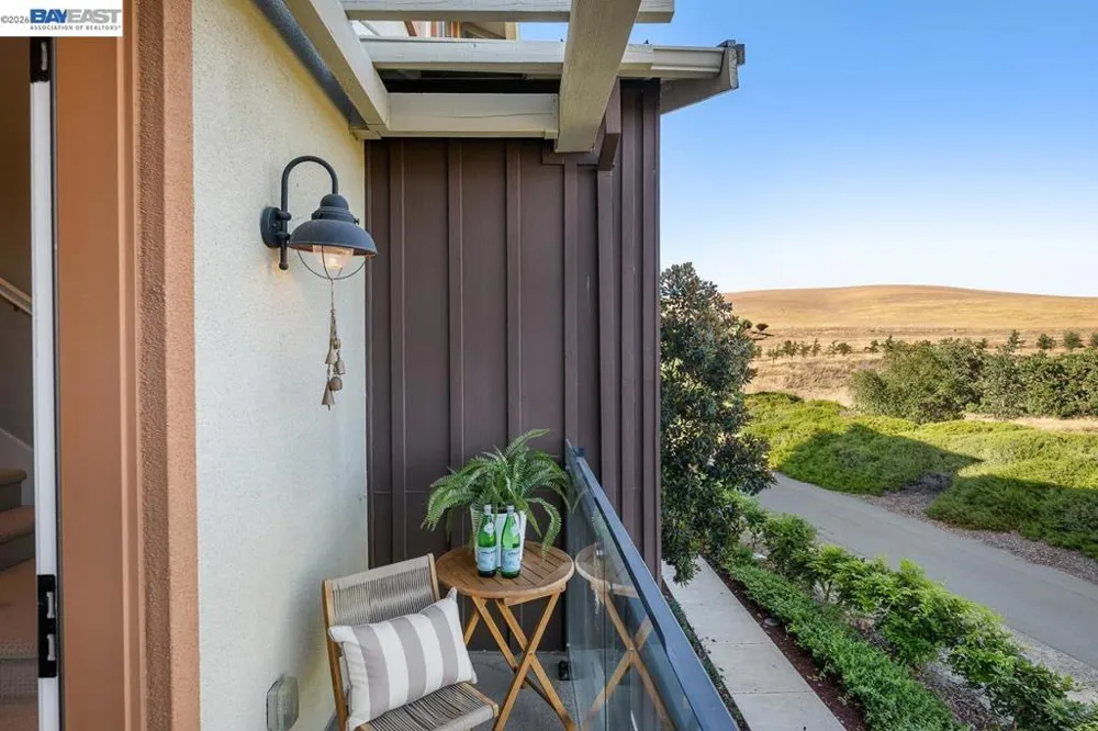 897 Tranquility Cir #7 Livermore, CA 94551