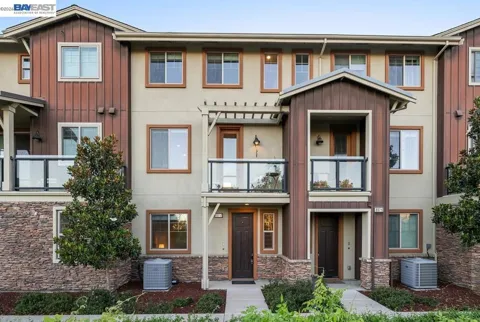 897 Tranquility Cir #7