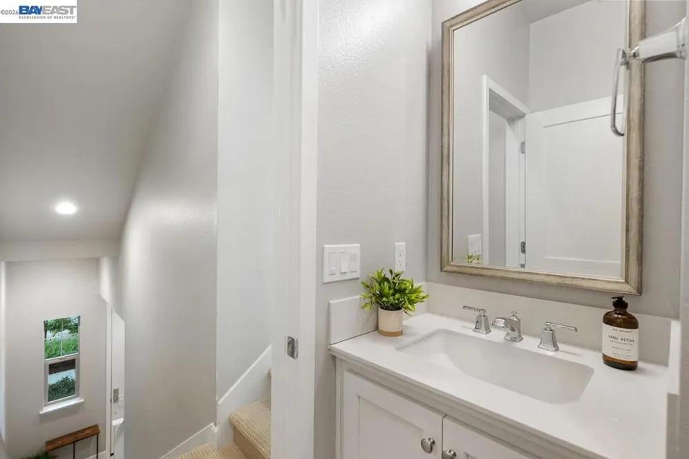 897 Tranquility Cir #7 Livermore, CA 94551