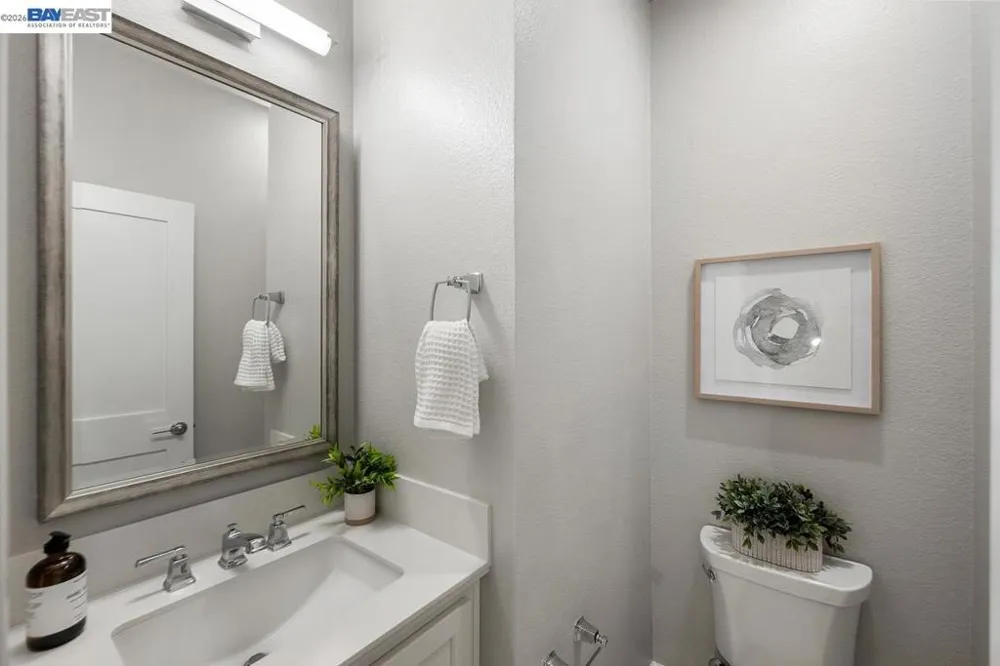 897 Tranquility Cir #7 Livermore, CA 94551