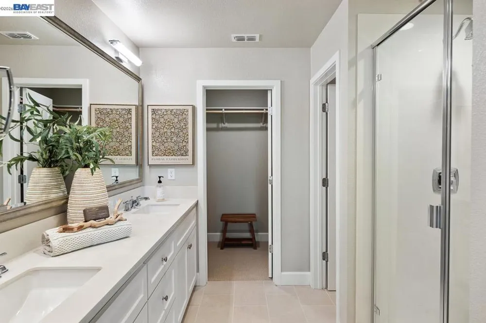 897 Tranquility Cir #7 Livermore, CA 94551