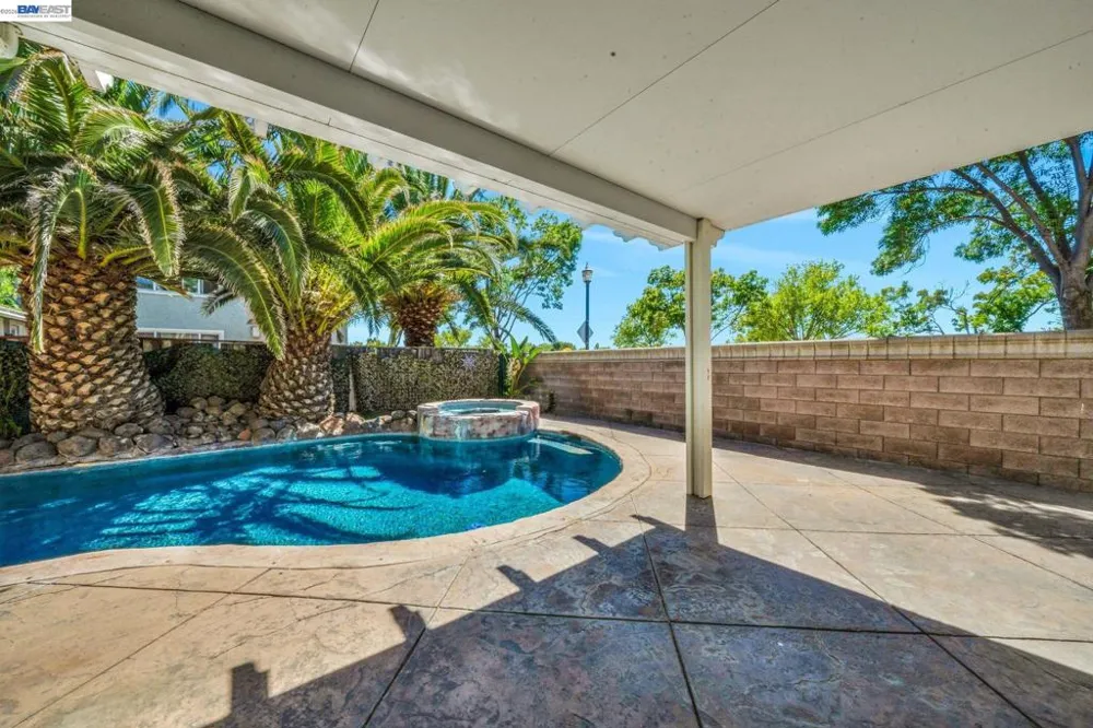 6391 Crystal Springs Cir Discovery Bay, CA 94505
