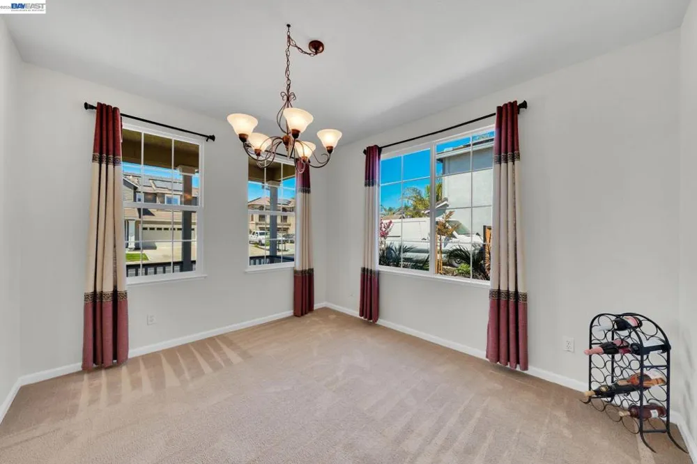 6391 Crystal Springs Cir Discovery Bay, CA 94505