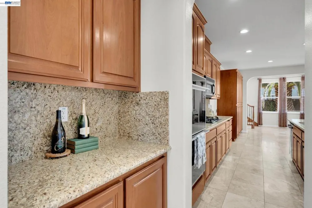 6391 Crystal Springs Cir Discovery Bay, CA 94505