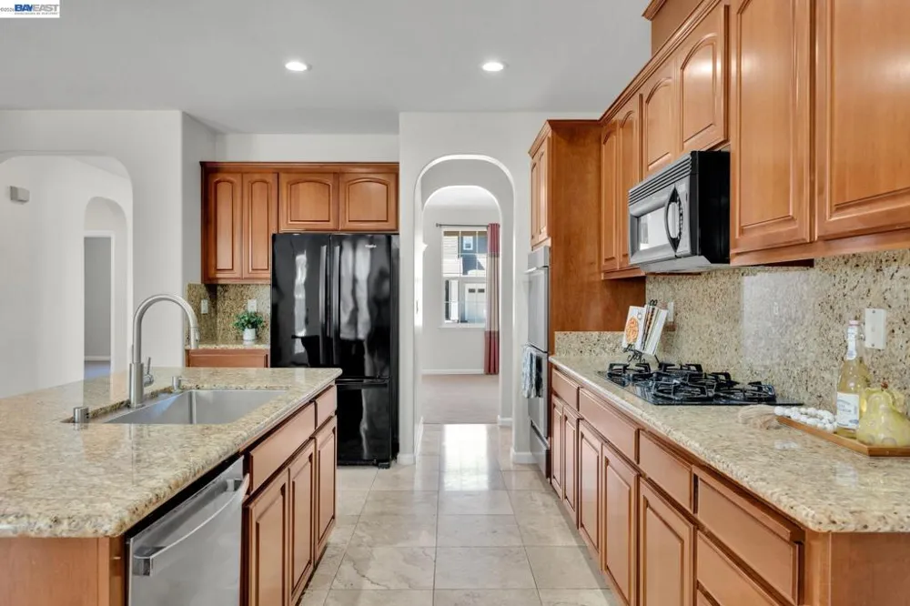 6391 Crystal Springs Cir Discovery Bay, CA 94505