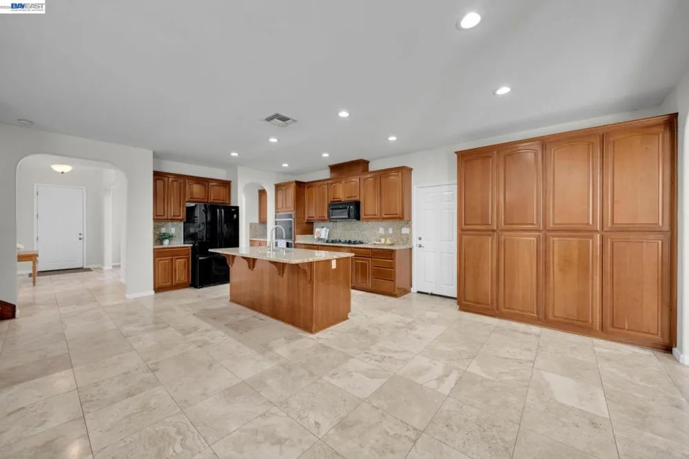 6391 Crystal Springs Cir Discovery Bay, CA 94505