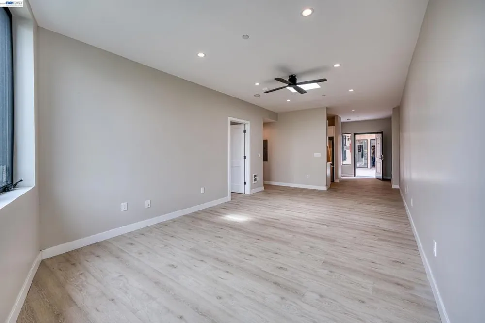 4202 Telegraph Ave Oakland, CA 94609