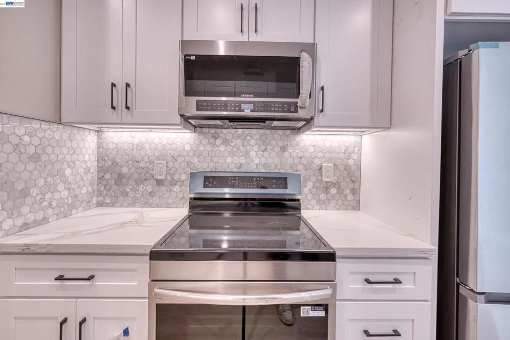 4202 Telegraph Ave Oakland, CA 94609