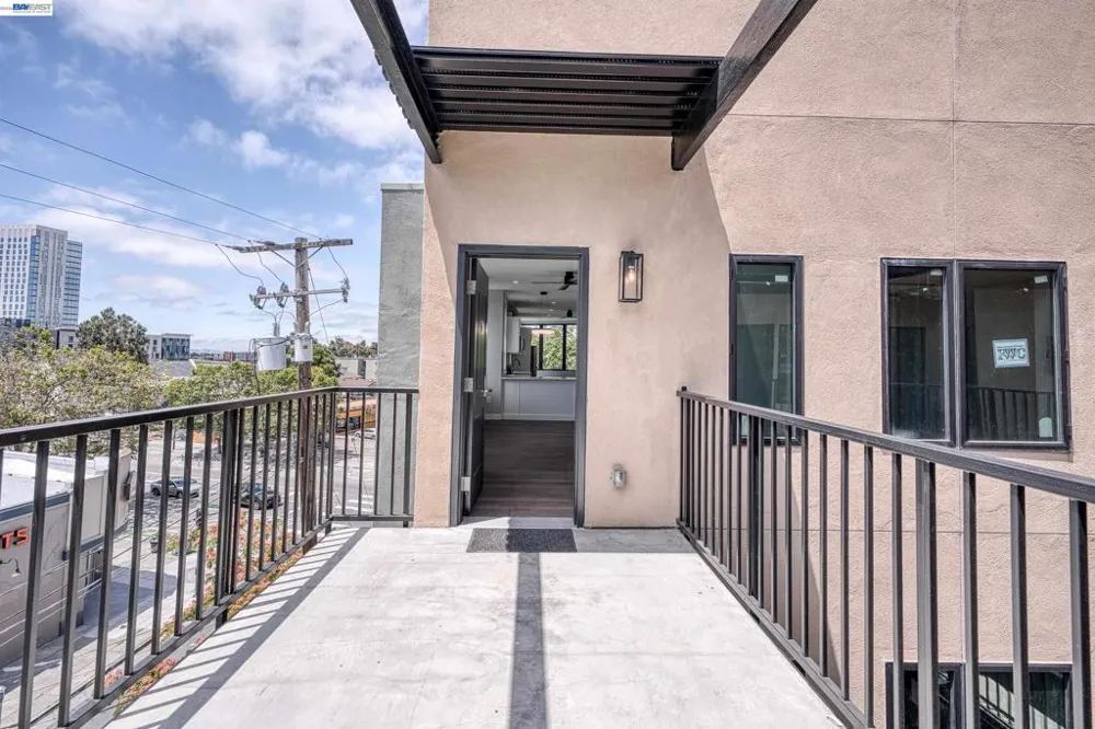 4202 Telegraph Ave Oakland, CA 94609