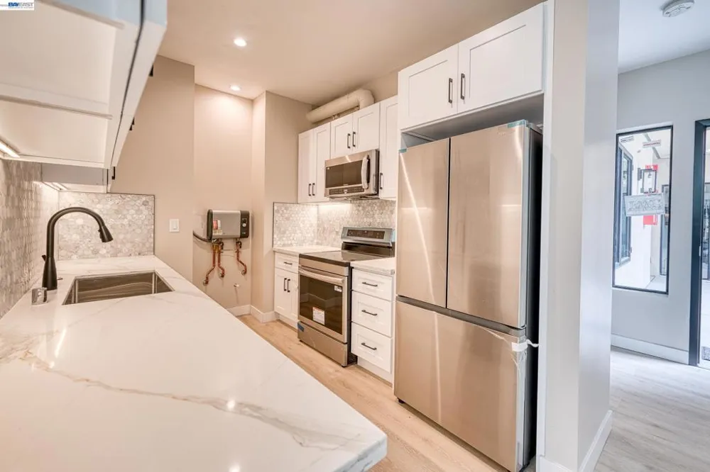 4202 Telegraph Ave Oakland, CA 94609