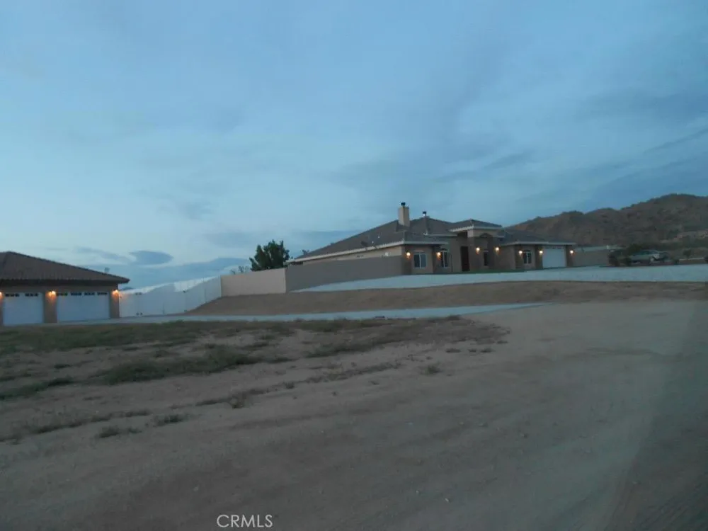 Ocotilla Road Apple Valley, CA 92308