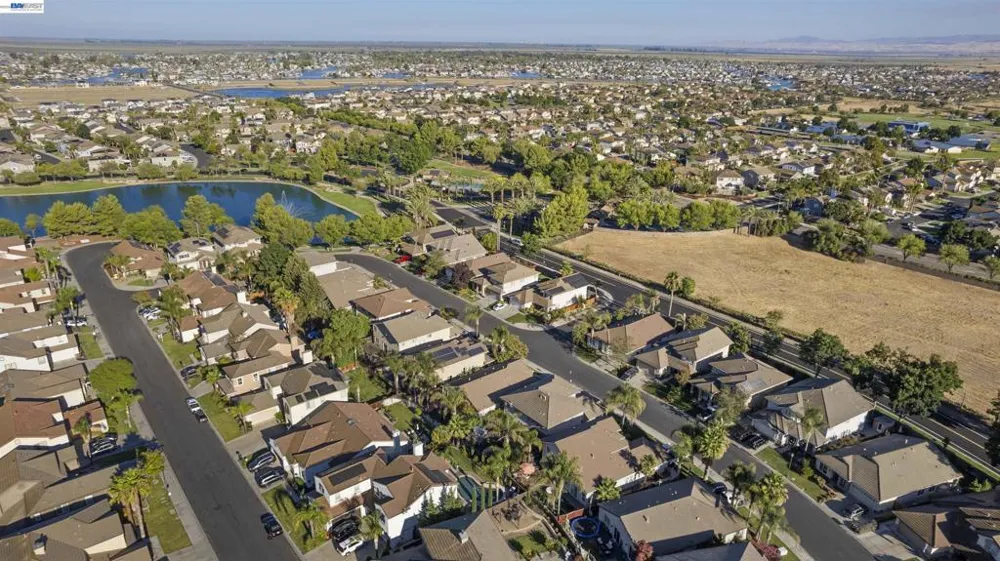 2652 Crescent Way Discovery Bay, CA 94505