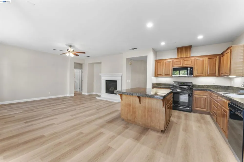 2652 Crescent Way Discovery Bay, CA 94505