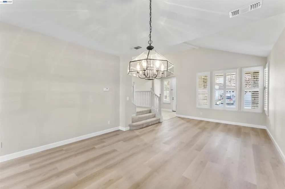 2652 Crescent Way Discovery Bay, CA 94505