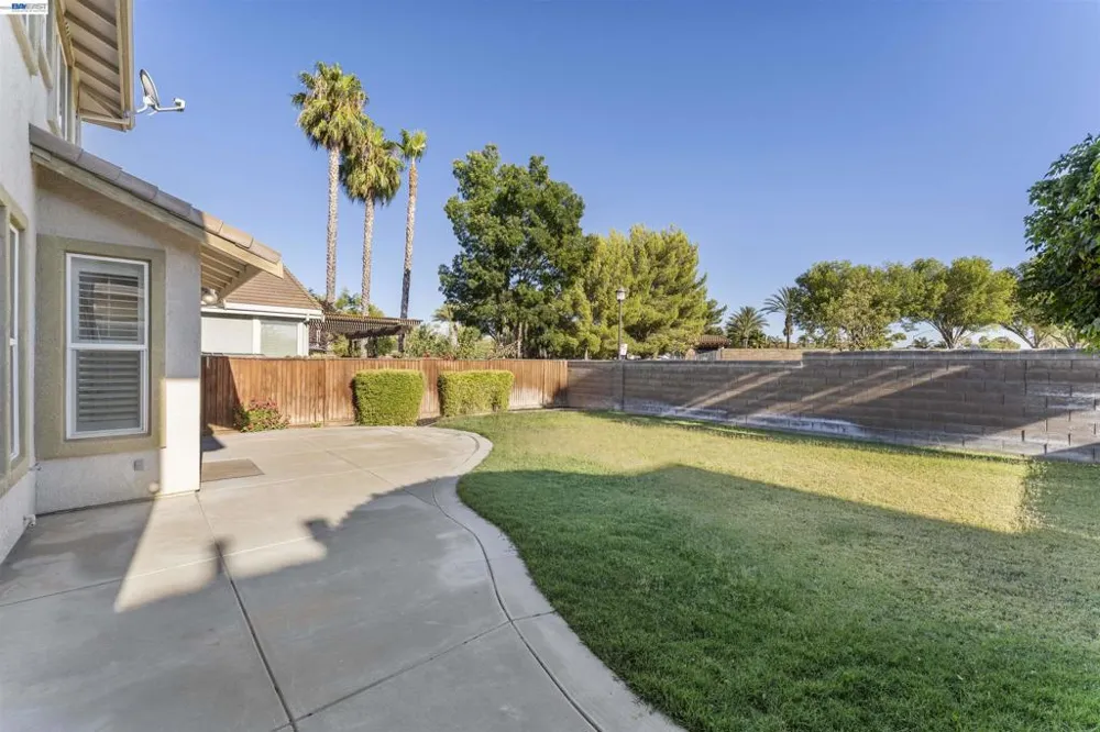 2652 Crescent Way Discovery Bay, CA 94505