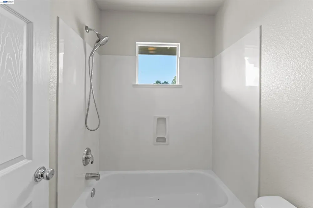 2652 Crescent Way Discovery Bay, CA 94505