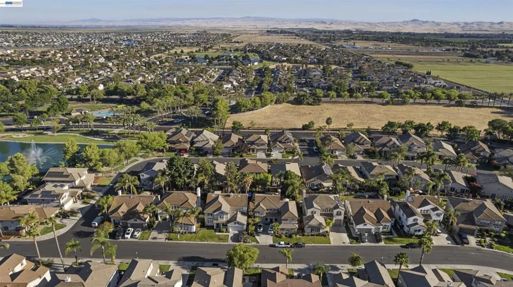 2652 Crescent Way Discovery Bay, CA 94505