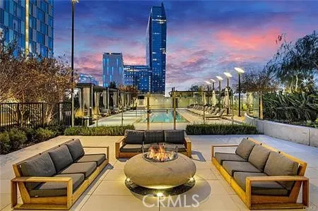 889 Francisco #3206 Los Angeles, CA 90017