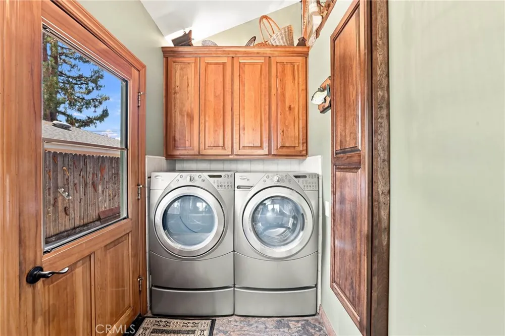 310 S Mountain Avenue Monrovia, CA 91016