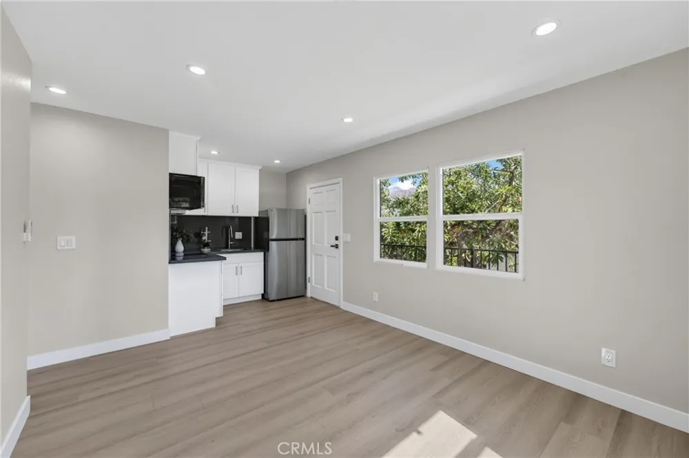 612 E Colorado Boulevard Monrovia, CA 91016