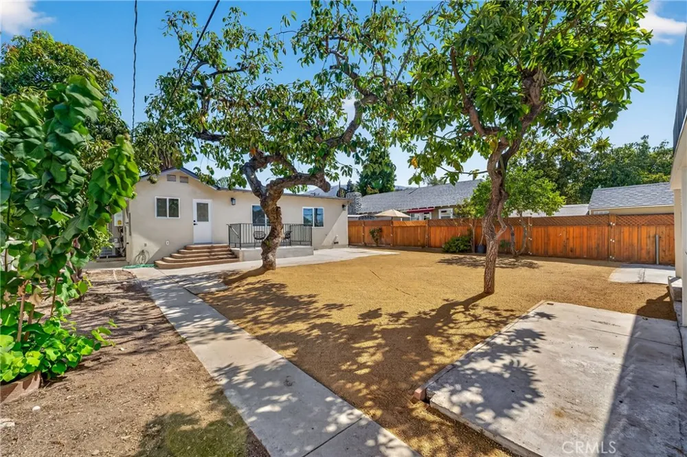 612 E Colorado Boulevard Monrovia, CA 91016