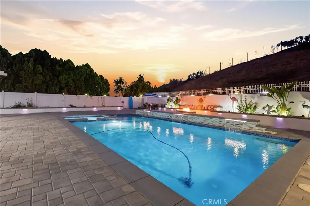 573 Jalapa Covina, CA 91724