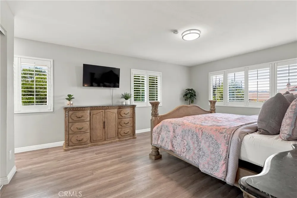 573 Jalapa Covina, CA 91724