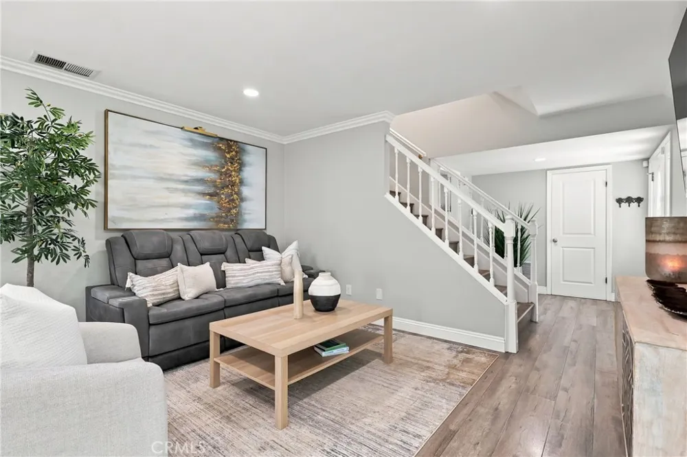 573 Jalapa Covina, CA 91724