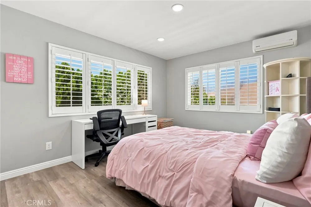 573 Jalapa Covina, CA 91724