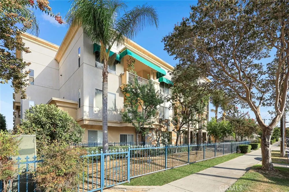 208 Lincoln Avenue #303 Monterey Park, CA 91755
