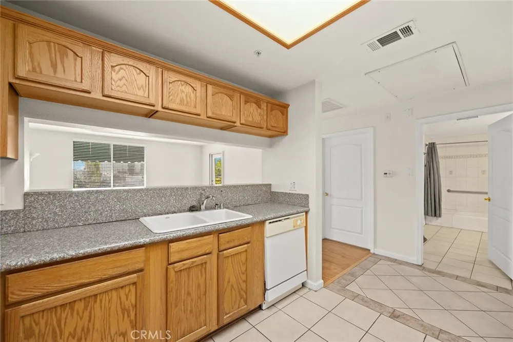 208 Lincoln Avenue #303 Monterey Park, CA 91755