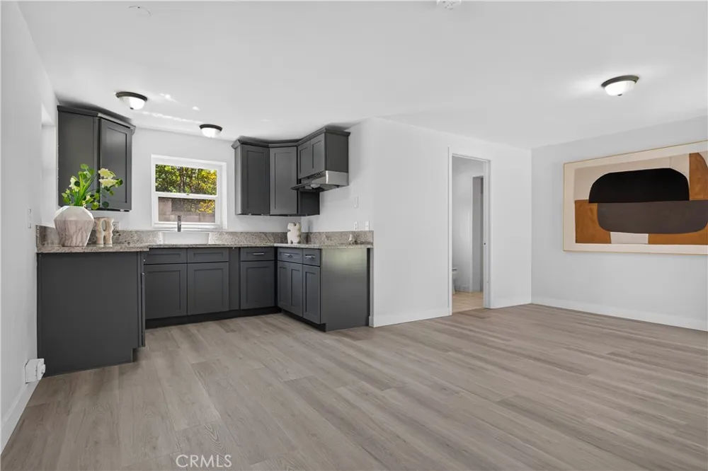 275 Arbolada Dr Arcadia, CA 91006