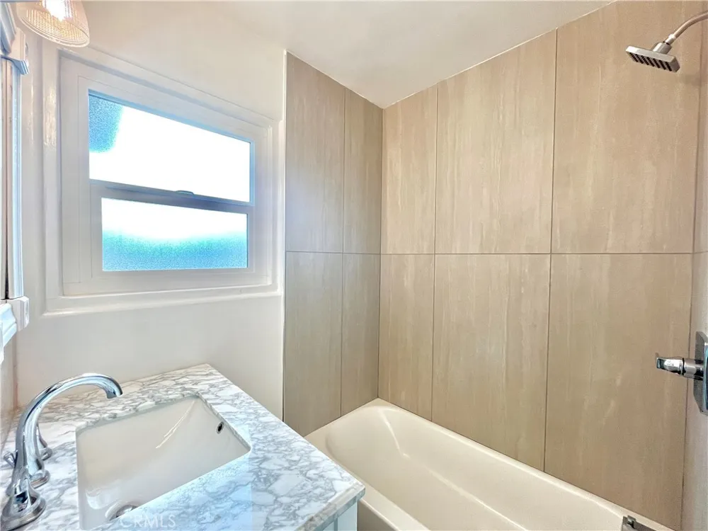 936 E Sandra Arcadia, CA 91006
