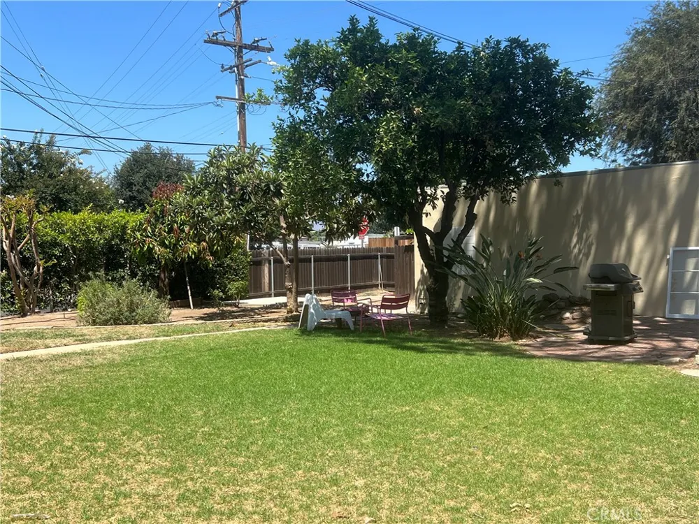 1171 Huntington Drive South Pasadena, CA 91030