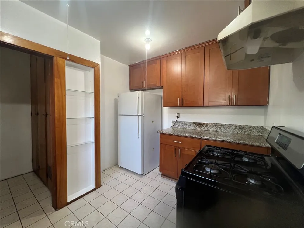 1171 Huntington Drive South Pasadena, CA 91030