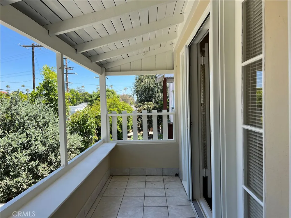 1171 Huntington Drive South Pasadena, CA 91030