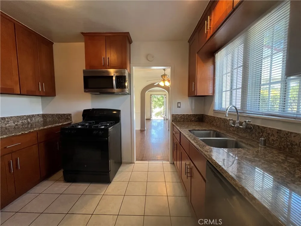 1171 Huntington Drive South Pasadena, CA 91030