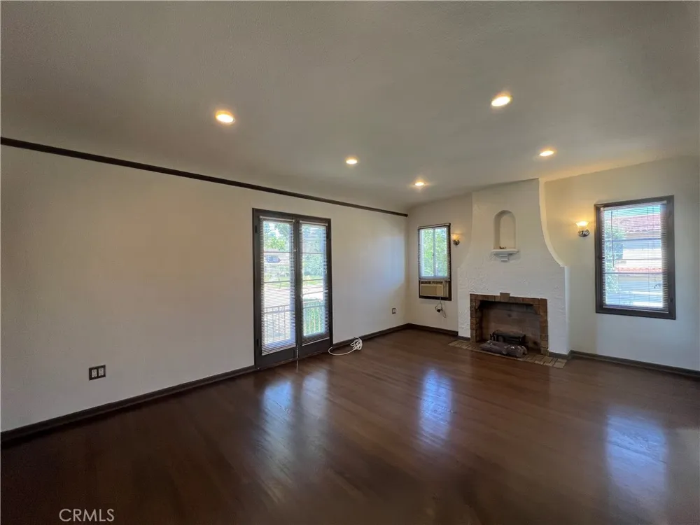 1171 Huntington Drive South Pasadena, CA 91030