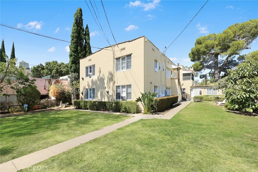 1171 Huntington Drive South Pasadena, CA 91030