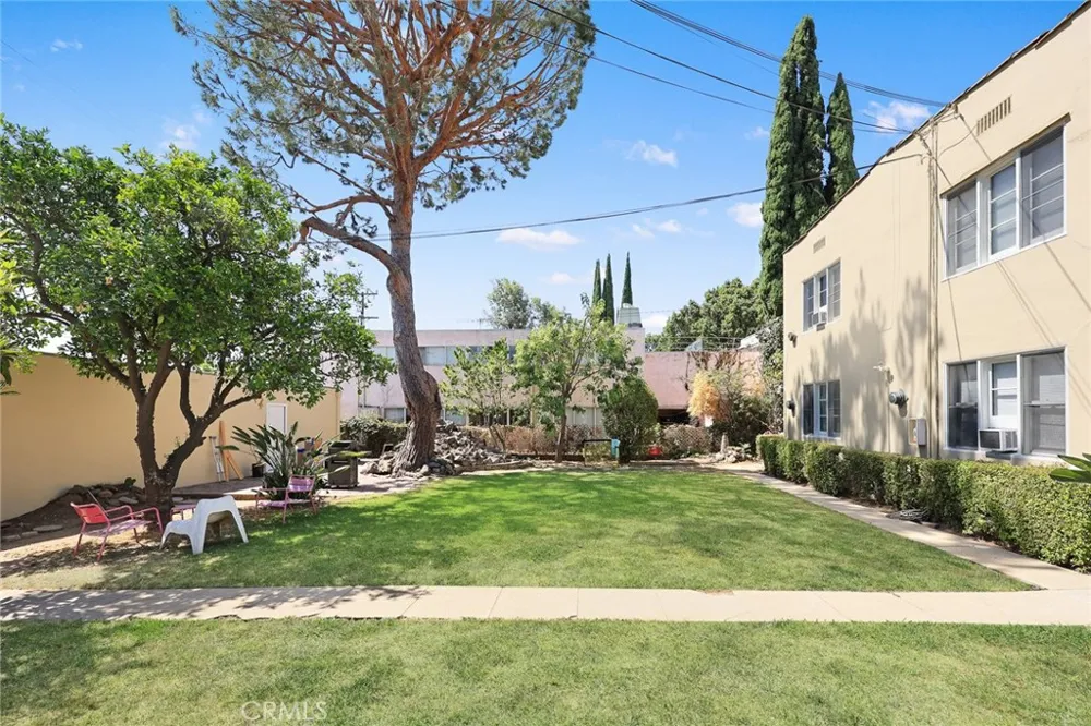 1171 Huntington Drive South Pasadena, CA 91030
