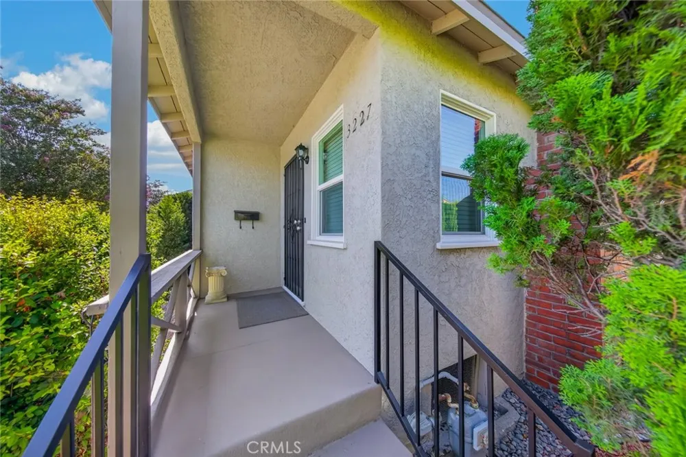 3227 E Del Mar Pasadena, CA 91107